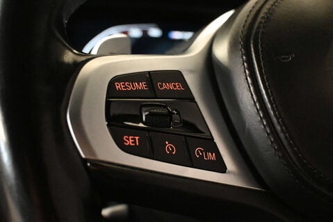 BMW 1 Series 2.0 M135i xDrive Auto 4WD 5dr 33