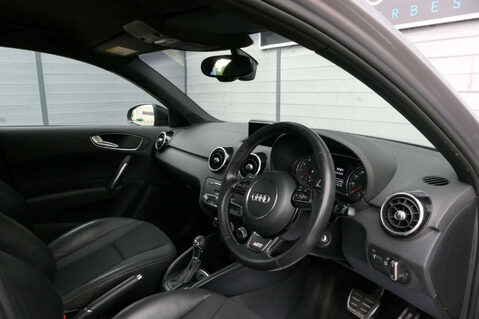 Audi A1 1.4 A1 Sportback TFSI S Line Semi-Auto 5dr 4