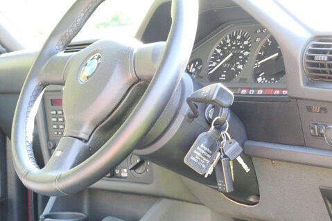BMW 3 Series 2.5 325i SE 2dr 53