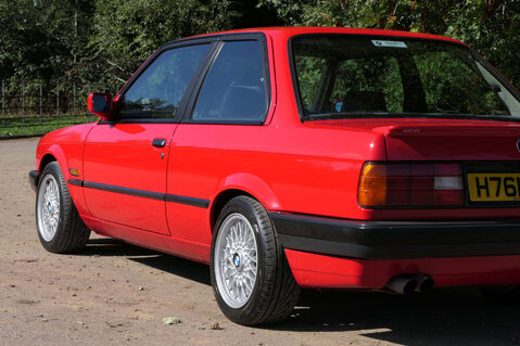 BMW 3 Series 2.5 325i SE 2dr 38