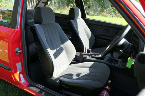 BMW 3 Series 2.5 325i SE 2dr 44