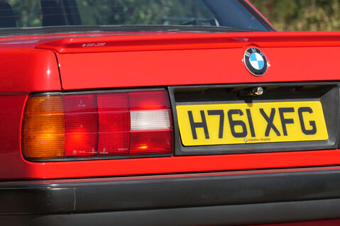 BMW 3 Series 2.5 325i SE 2dr 33