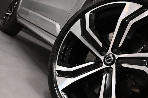 Volvo XC90 2.0 XC90 R-Design T8 Recharge AWD Auto 4WD 5dr 11
