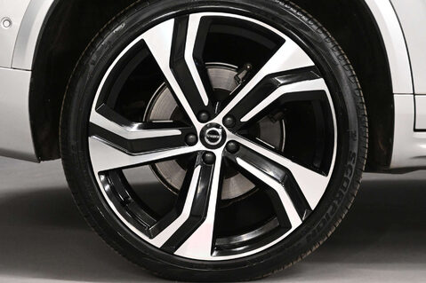 Volvo XC90 2.0 XC90 R-Design T8 Recharge AWD Auto 4WD 5dr 27