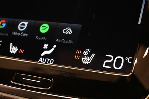 Volvo XC90 2.0 XC90 R-Design T8 Recharge AWD Auto 4WD 5dr 17