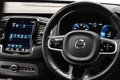 Volvo XC90 2.0 XC90 R-Design T8 Recharge AWD Auto 4WD 5dr 8