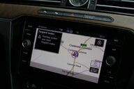 Volkswagen Passat 1.4 Passat GTe Semi-Auto 5dr 29