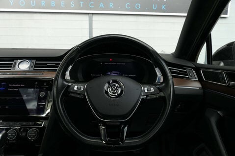 Volkswagen Passat 1.4 Passat GTe Semi-Auto 5dr 7