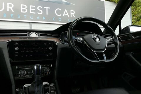 Volkswagen Passat 1.4 Passat GTe Semi-Auto 5dr 32