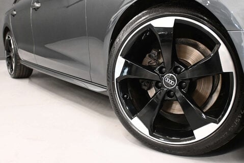 Audi A4 2.0 A4 Black Edition 35 TFSI MHEV Semi-Auto 5dr 11