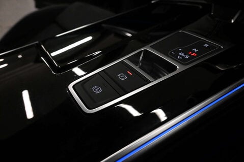 Audi A6 2.0 A6 Black Edition 40 TDI MHEV Q Semi-Auto 4WD 5dr 50