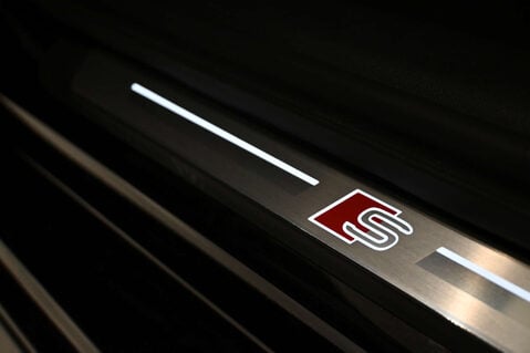 Audi A3 1.5 A3 Sportback 35 TFSI MHEV S Line Semi-Auto 5dr 39
