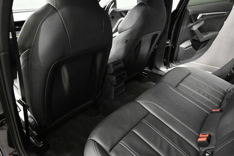 Audi A3 1.5 A3 Sportback 35 TFSI MHEV S Line Semi-Auto 5dr 17