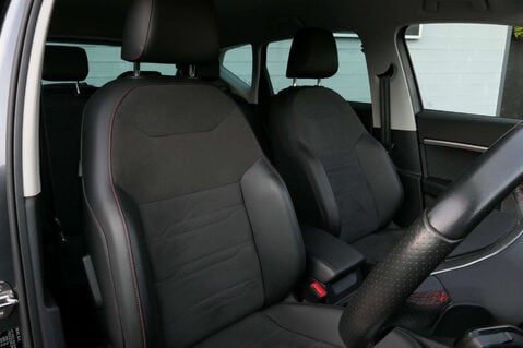SEAT Ateca 2.0 Ateca FR TSi 4Drive Semi-Auto 4WD 5dr 4