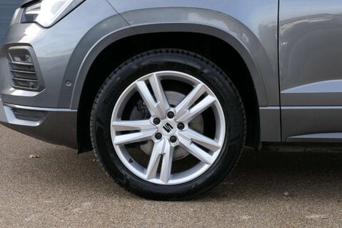 SEAT Ateca 2.0 Ateca FR TSi 4Drive Semi-Auto 4WD 5dr 9