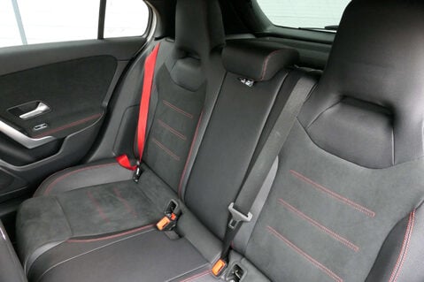 Mercedes-Benz A Class 2.0 AMG A 35 4Matic Exeutive Auto 4WD 5dr 39