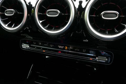 Mercedes-Benz A Class 2.0 AMG A 35 4Matic Exeutive Auto 4WD 5dr 43