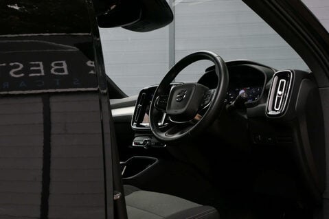 Volvo XC40 1.5 XC40 Momentum T3 Auto 5dr 4
