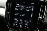 Volvo XC40 1.5 XC40 Momentum T3 Auto 5dr 32