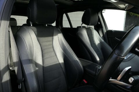 Mercedes-Benz E Class 2.0 E 220 D AMG Line Premium Auto 5dr 27