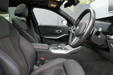 BMW 3 Series 2.0 330E M Sport Auto 5dr 4