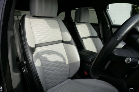 Land Rover Range Rover Velar 5.0 Range Rover Velar SV Autobiography Dynamic Edition Auto 4WD 5dr 5