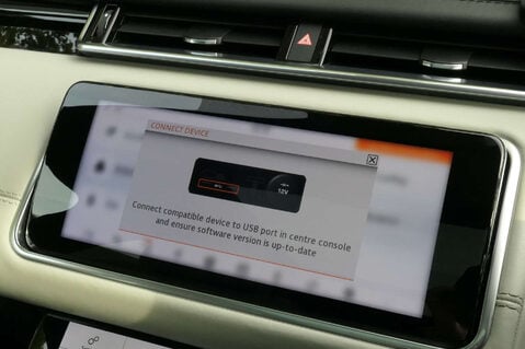 Land Rover Range Rover Velar 5.0 Range Rover Velar SV Autobiography Dynamic Edition Auto 4WD 5dr 37