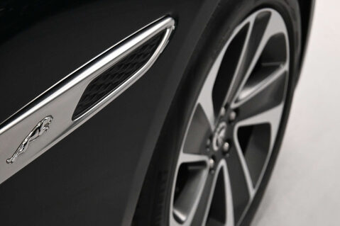Jaguar XF 2.0 XF R-Dynamic S D MHEV Auto 4dr 49