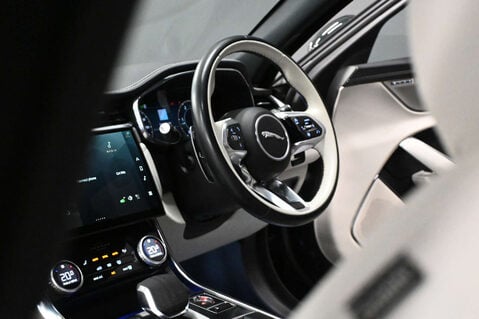 Jaguar XF 2.0 XF R-Dynamic S D MHEV Auto 4dr 4