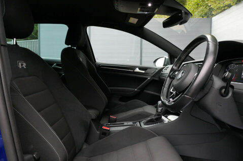 Volkswagen Golf 2.0 Golf R TSi 4Motion Semi-Auto 4WD 5dr 19