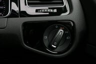 Volkswagen Golf 2.0 Golf R TSi 4Motion Semi-Auto 4WD 5dr 41