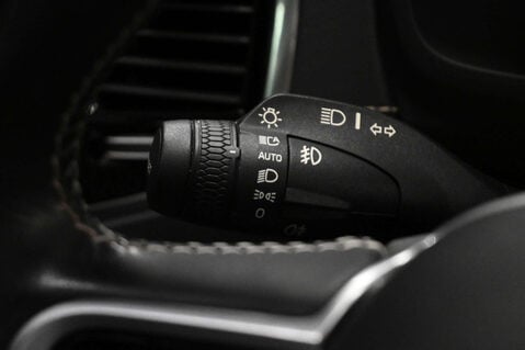 Volvo XC90 2.0 XC90 R-Design T8 Recharge AWD Auto 4WD 5dr 42