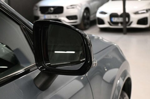 Volvo XC90 2.0 XC90 R-Design T8 Recharge AWD Auto 4WD 5dr 40