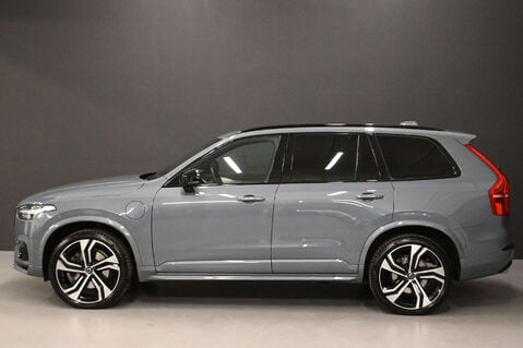 Volvo XC90 2.0 XC90 R-Design T8 Recharge AWD Auto 4WD 5dr 44