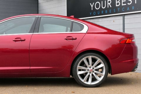 Jaguar XF 3.0 XF Premium Luxury V6 D Auto 4dr 11