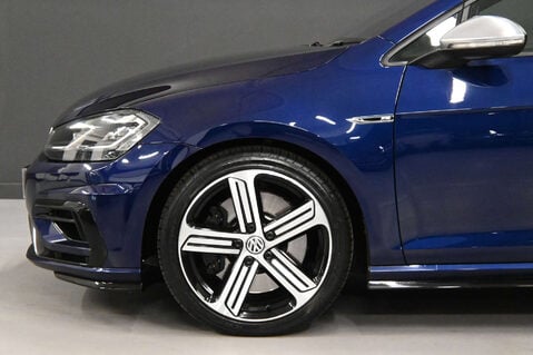 Volkswagen Golf 2.0 Golf R TSi 4Motion Semi-Auto 4WD 5dr 30