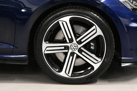 Volkswagen Golf 2.0 Golf R TSi 4Motion Semi-Auto 4WD 5dr 22