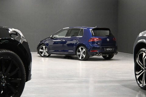 Volkswagen Golf 2.0 Golf R TSi 4Motion Semi-Auto 4WD 5dr 12
