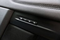 Land Rover Range Rover Evoque 2.0 Range Rover Evoque R-Dynamic SE MHEV Auto 4WD 5dr 25