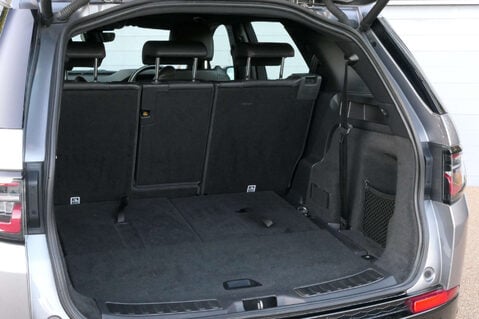Land Rover Discovery Sport 2.0 Discovery Sport R-Dynamic S D Auto 4WD 5dr 19