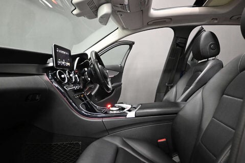 Mercedes-Benz C Class 2.0 C 200 Sport Premium+ Auto 5dr 13