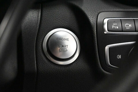 Mercedes-Benz C Class 2.0 C 200 Sport Premium+ Auto 5dr 43