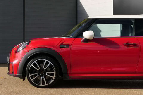 Mini Hatch 2.0 Cooper S Sport 3dr 12