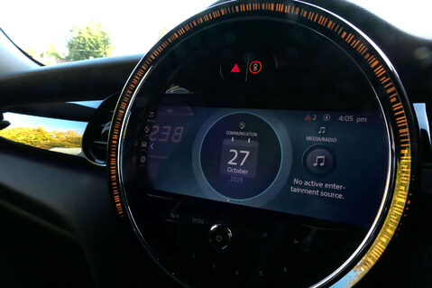 Mini Hatch 2.0 Cooper S Sport 3dr 25