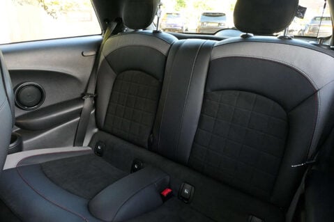 Mini Hatch 2.0 Cooper S Sport 3dr 22