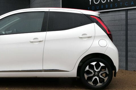 Toyota Aygo 1.0 Aygo X-Plore VVT-i 5dr 12