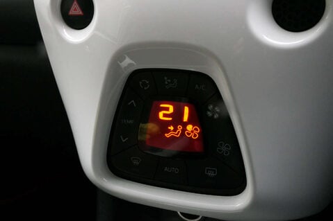 Toyota Aygo 1.0 Aygo X-Plore VVT-i 5dr 25