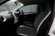 Toyota Aygo 1.0 Aygo X-Plore VVT-i 5dr 29