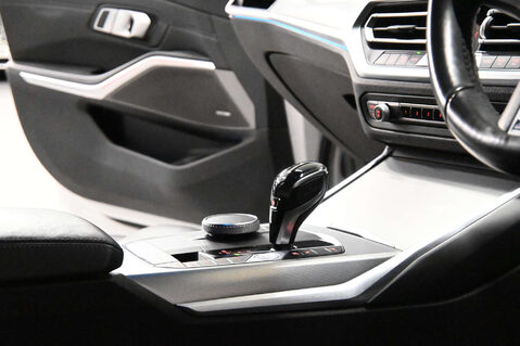 BMW 3 Series 2.0 330E M Sport Auto 4dr 29