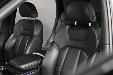 Audi Q7 3.0 Q7 Black Edition 55 TFSI MHEV Quattro Auto 4WD 5dr 42